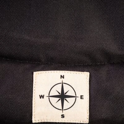 Esterilla De Viaje Brújula Para Perros - Imagen 10